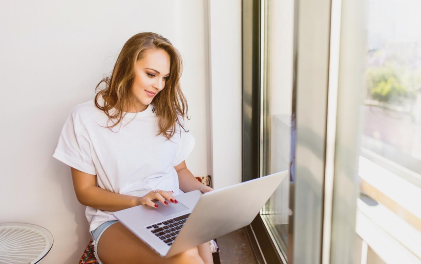 Consultation financière personnalisée avec analyse de documents et graphiques de performance